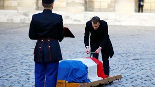 L'hommage lyrique de Macron à Jean D'Ormesson