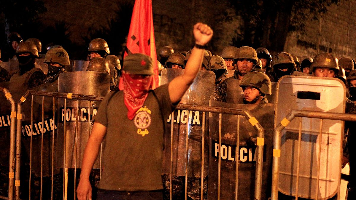 Honduras: manifestazioni, denunce e richiesta di nuove elezioni