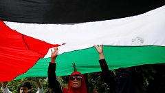 احتجاجات ضد قرار نقل السفارة الأمريكية إلى القدس / جاكرتا
