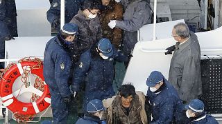 Japão detém tripulantes de embarcação norte-coreana