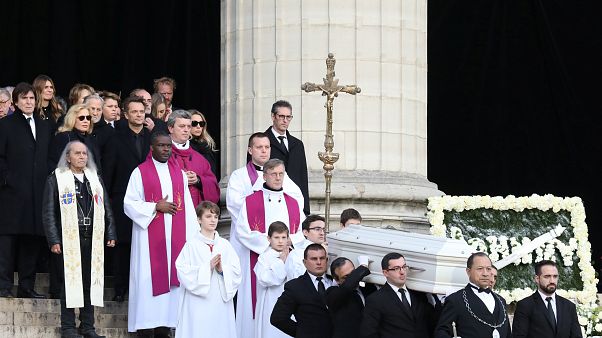 Hunderttausende nehmen Abschied von Johnny Hallyday Hunderttausende nehmen Abschied von Johnny Hallyday