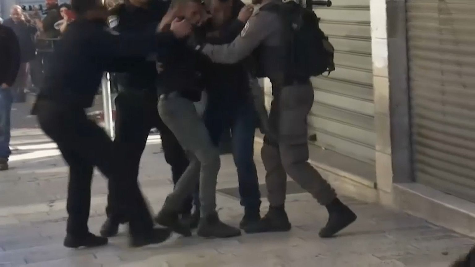 'Öfke' protestolarına devam