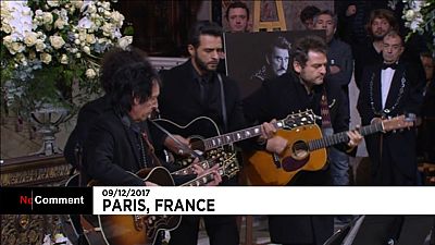 Música como tributo ao rei do rock francês