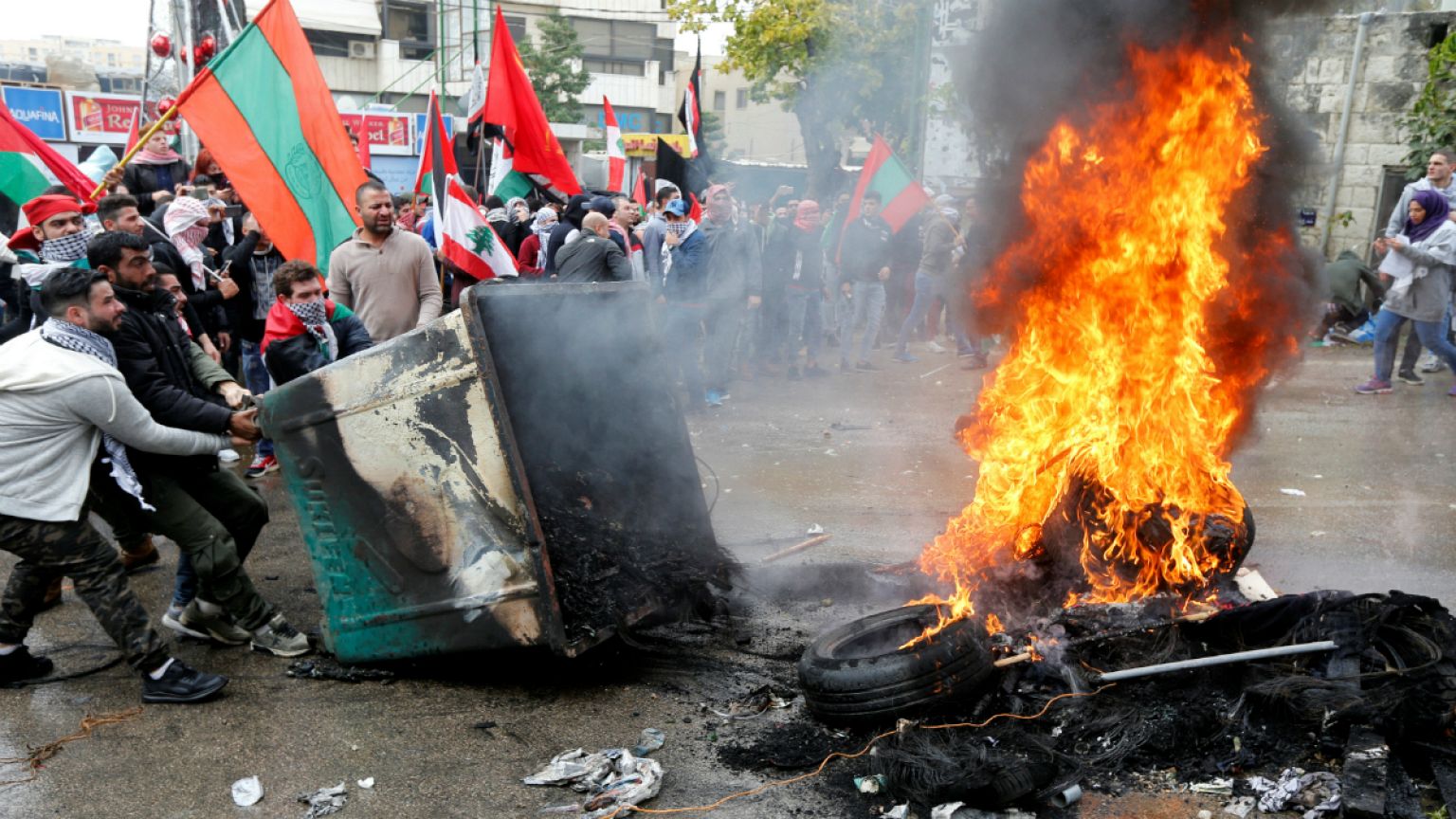 Violência nas ruas de Beirute