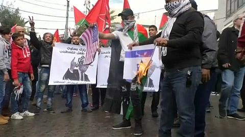 Beirut: Tränengas gegen Anti-Trump-Demo