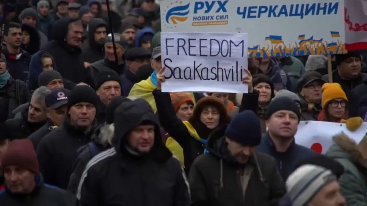 Ukraine : une foule réclame la libération de Mikheïl Saakachvili