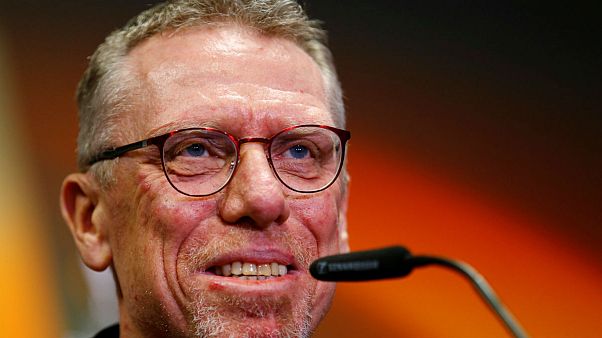 Peter Stöger assume comando técnico do Borussia de Dortmund Peter Stöger assume comando técnico do Borussia de Dortmund
