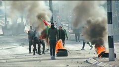 Stone throwing is met with tear gas in Gaza clashes 