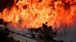 Fáradnak a tűzoltók Kaliforniában