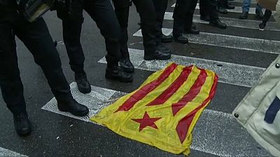 44 Kunstwerke sorgen für Auseinandersetzung mit Polizei in Katalonien