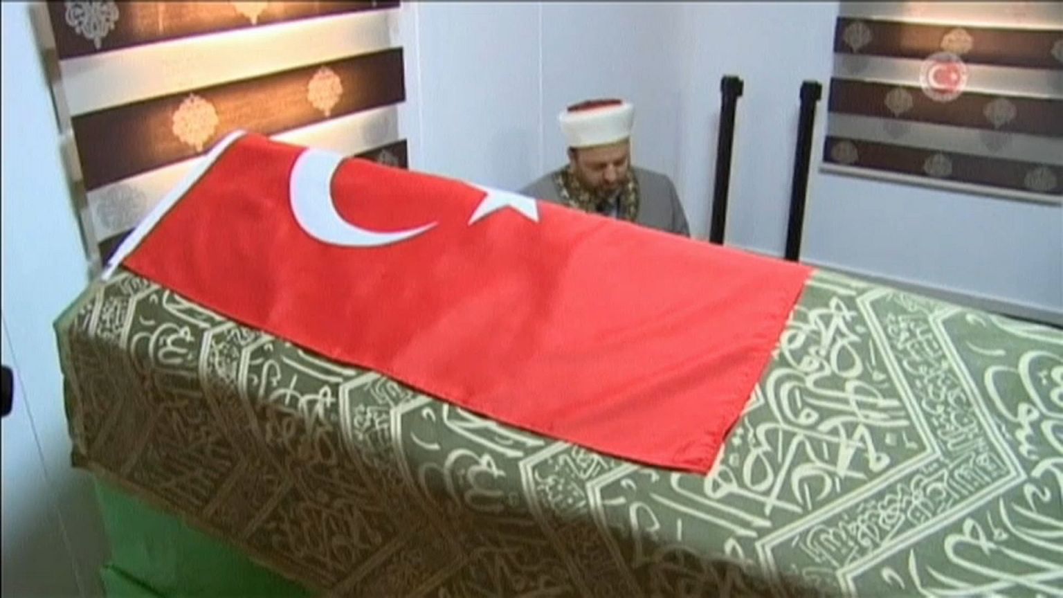  Yıldırım: "Süleyman Şah Türbesi eski yerine taşınacak"