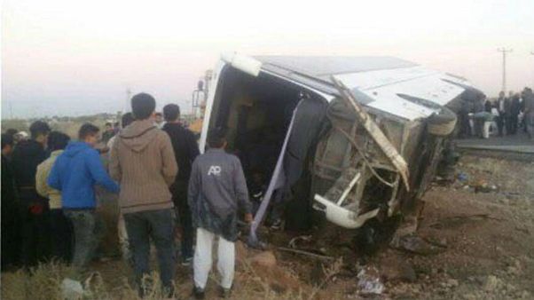 راهیان نور؛ مرگ دانش آموزان دختر در جاده سوسنگرد به اهواز راهیان نور؛ مرگ دانش آموزان دختر در جاده سوسنگرد به اهواز