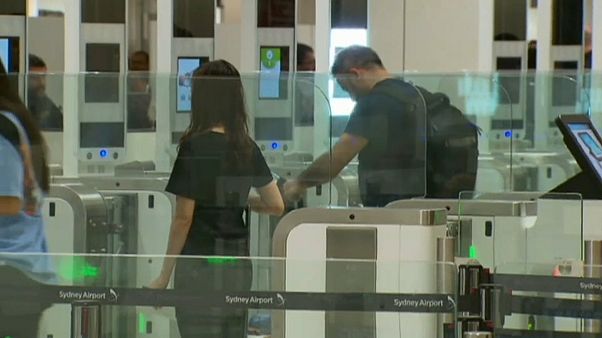 Austrália impede pedófilos condenados de viajar Austrália impede pedófilos condenados de viajar