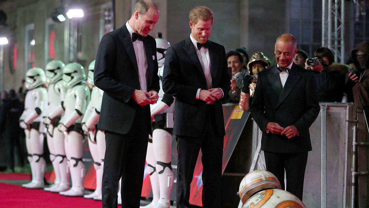 Vilmos és Harry herceg is kíváncsi volt a legújabb Star Wars filmre