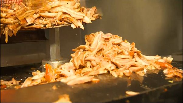 Kebabs podem continuar a conter fosfatos Kebabs podem continuar a conter fosfatos