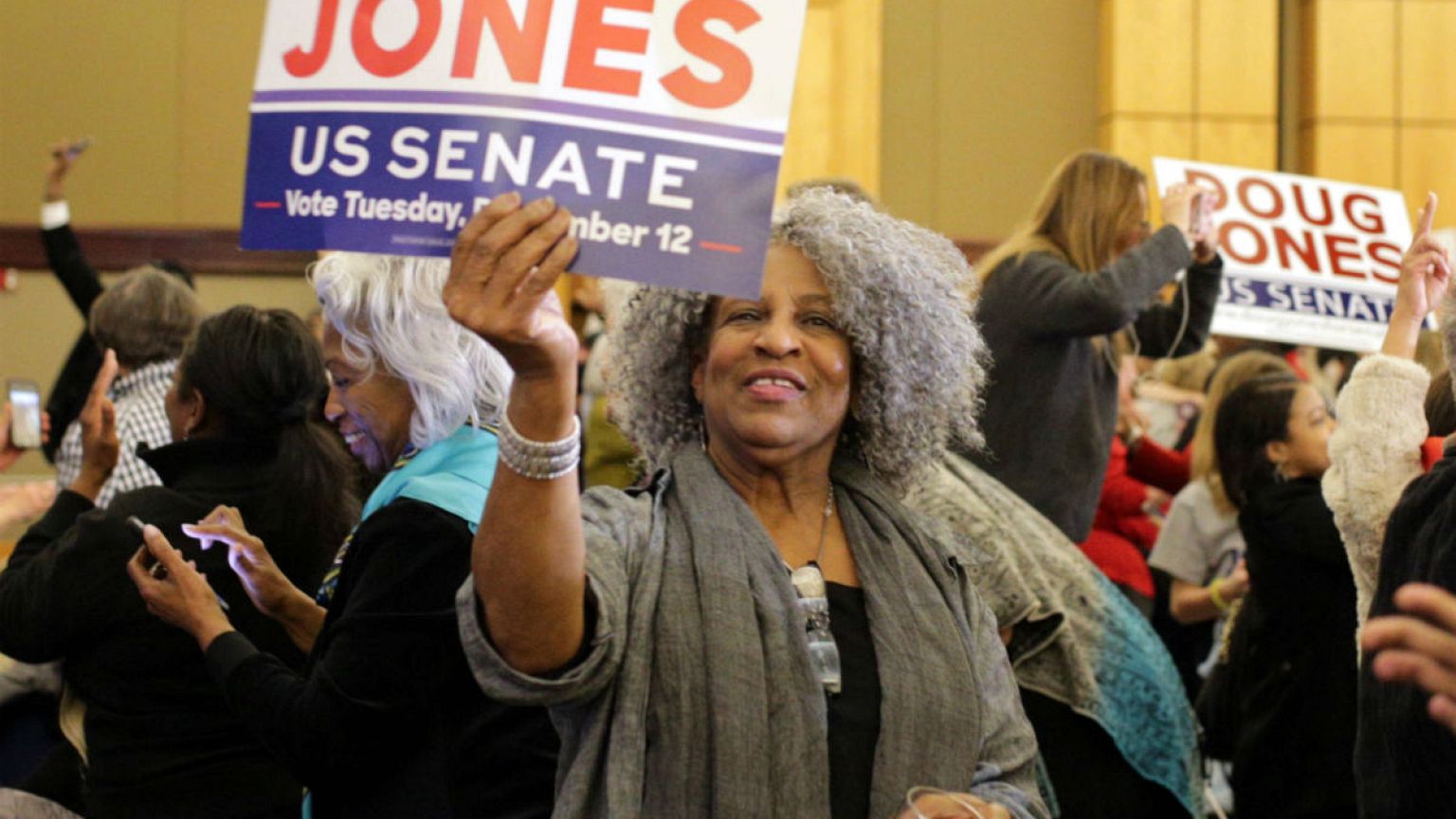 Moore y Trump tropiezan en Alabama
