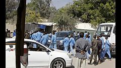 Somali'de polis akademisine saldırı: 17 ölü