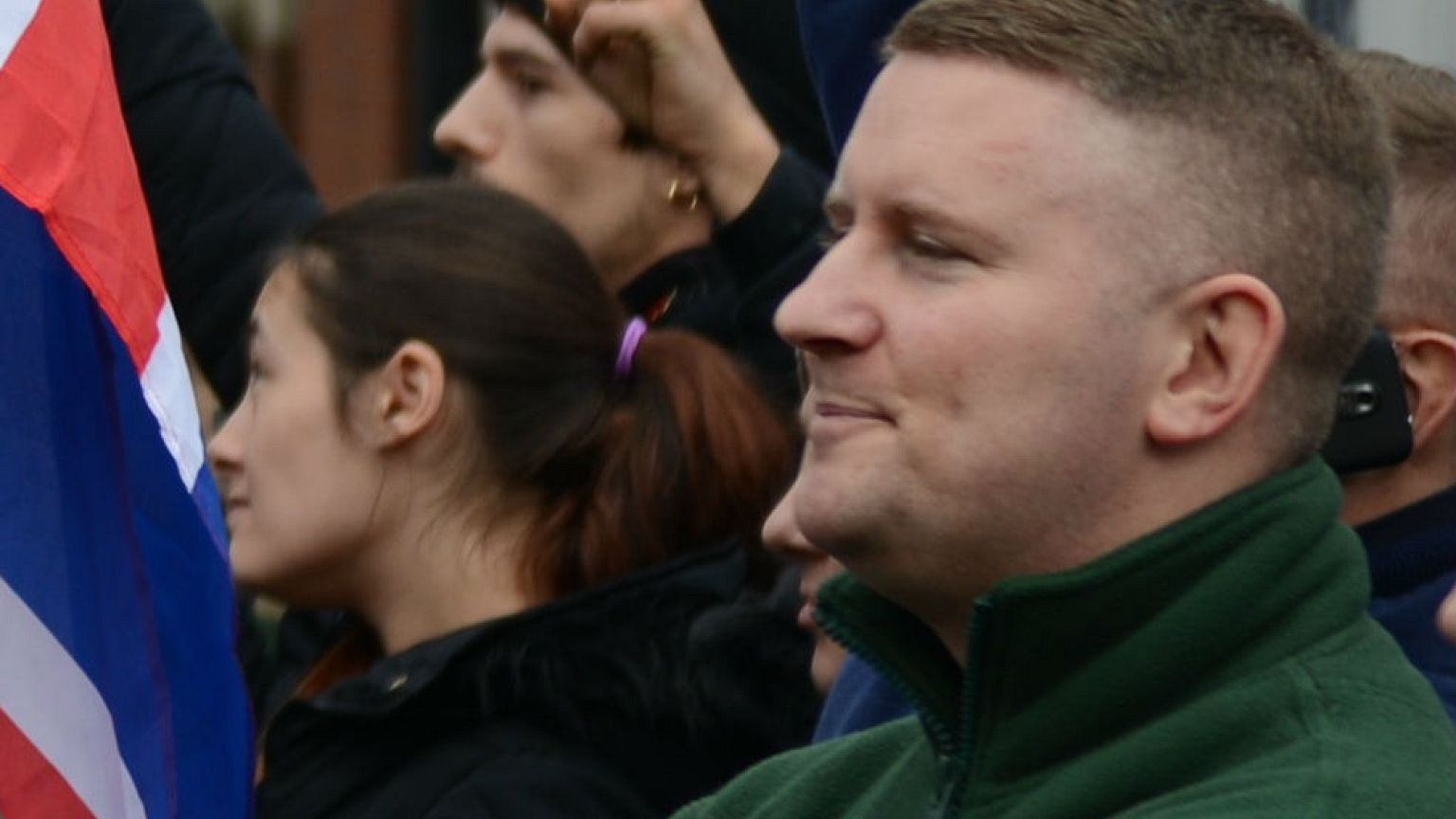 Hetze oder Islamkritik? Rechtsextremer Paul Golding festgenommen