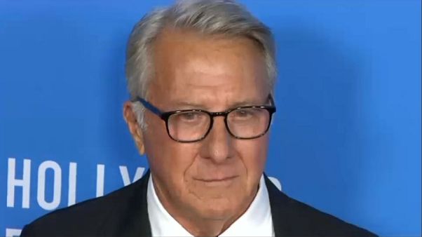 Molestie, altre accuse per Dustin Hoffman Molestie, altre accuse per Dustin Hoffman