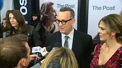 Tom Hanks Steven Spielberg új filmje, a Pentagon titkai bemutatóján. 