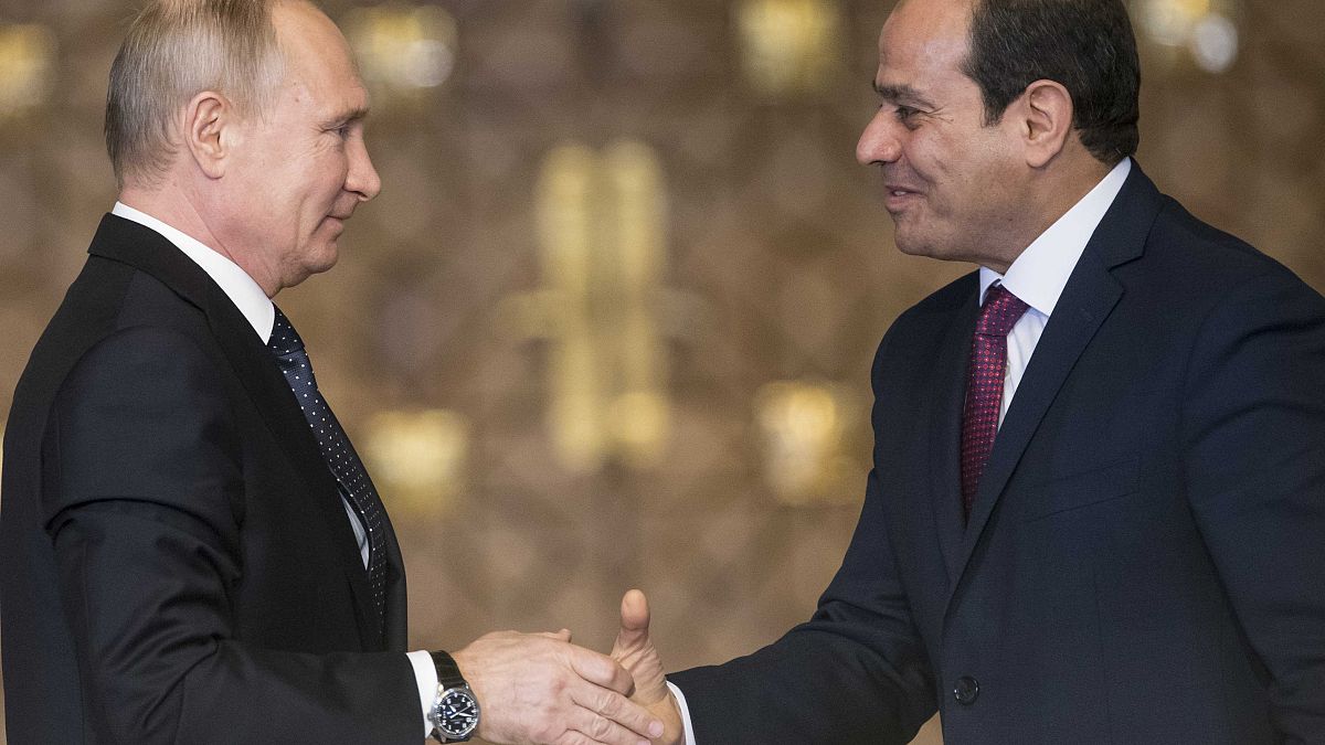 وكالة: المحادثات حول استئناف الرحلات الجوية الروسية إلى مصر لا تزال جارية