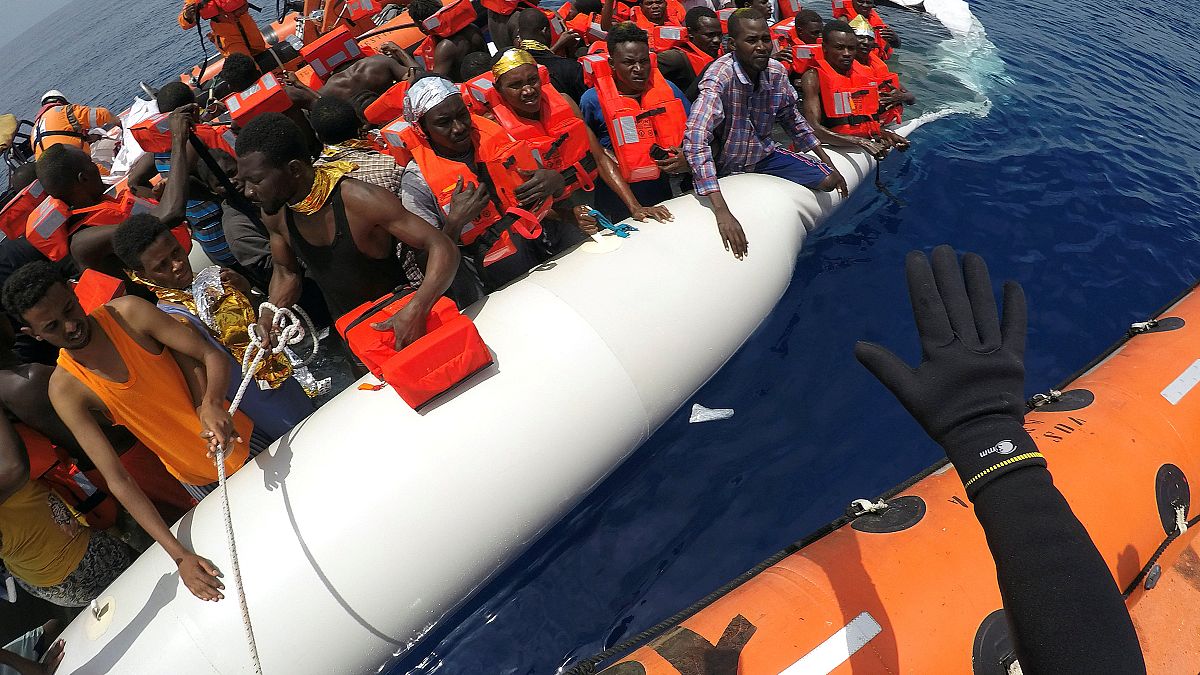 Τουρκία: Δραματική διάσωση μεταναστών στη θάλασσα