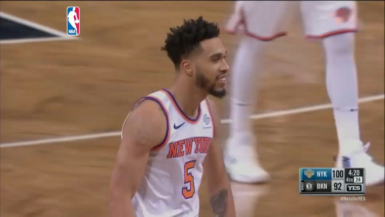 Los Knicks se imponen a los Nets en el derbi 104-111