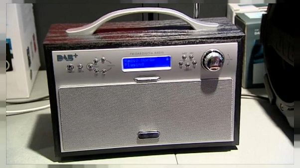 Norveç FM radyo yayınlarını tamamen kaldıran ilk ülke oldu Norveç FM radyo yayınlarını tamamen kaldıran ilk ülke oldu