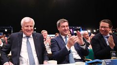 CSU-Chef Horst Seehofer wiedergewählt