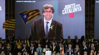 Puigdemont apela ao voto para acabar com o medo