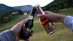 Excursion Champagne Love Joy Young Celebration