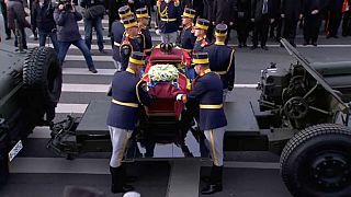 Romania, funerali di Stato per l'ex Re Michele I