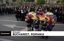 Milhares despedem-se do Rei Miguel da Roménia