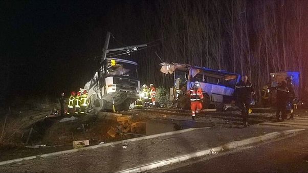 Accidente escolar en Francia: ¿estaba la barrera levantada? Accidente escolar en Francia: ¿estaba la barrera levantada?