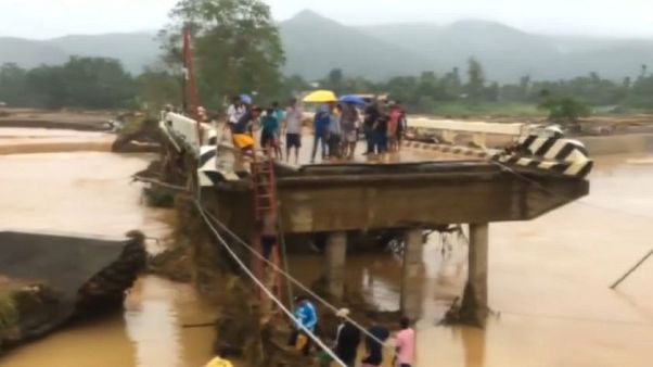 Filippine, tempesta tropicale provoca 26 morti Filippine, tempesta tropicale provoca 26 morti