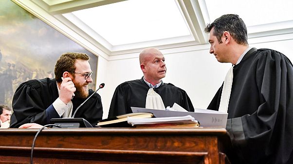 Адвокат Свен Мари Адвокат Свен Мари