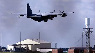 Egy időre lezártak egy amerikai légibázist az angliai Mildenhallban