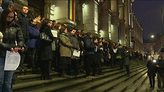 Romanian judges and prosecuters protest over legal reforms