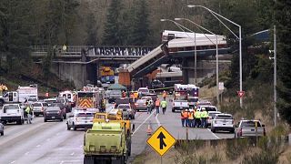 Что привело к аварии поезда в штате Вашингтон?