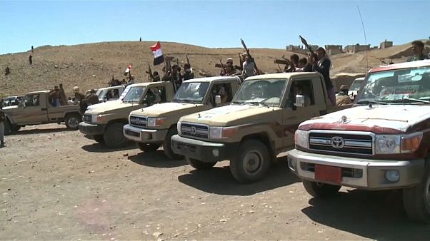 Yemen'deki Husilerden Suudi Arabistan'a füze saldırısı Yemen'deki Husilerden Suudi Arabistan'a füze saldırısı