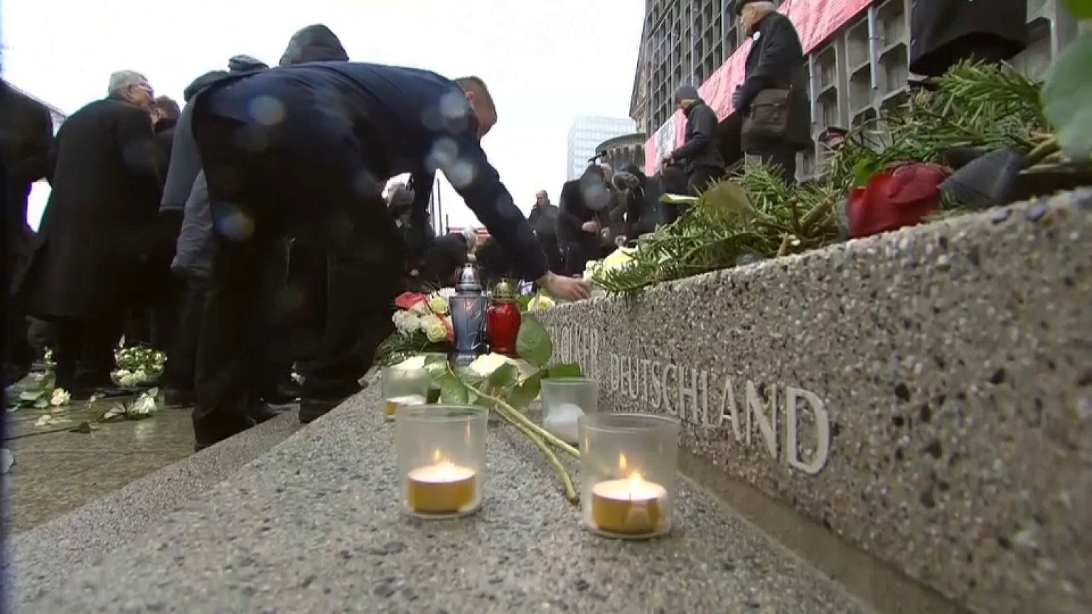 Merkel attends Christmas market bombing memorial