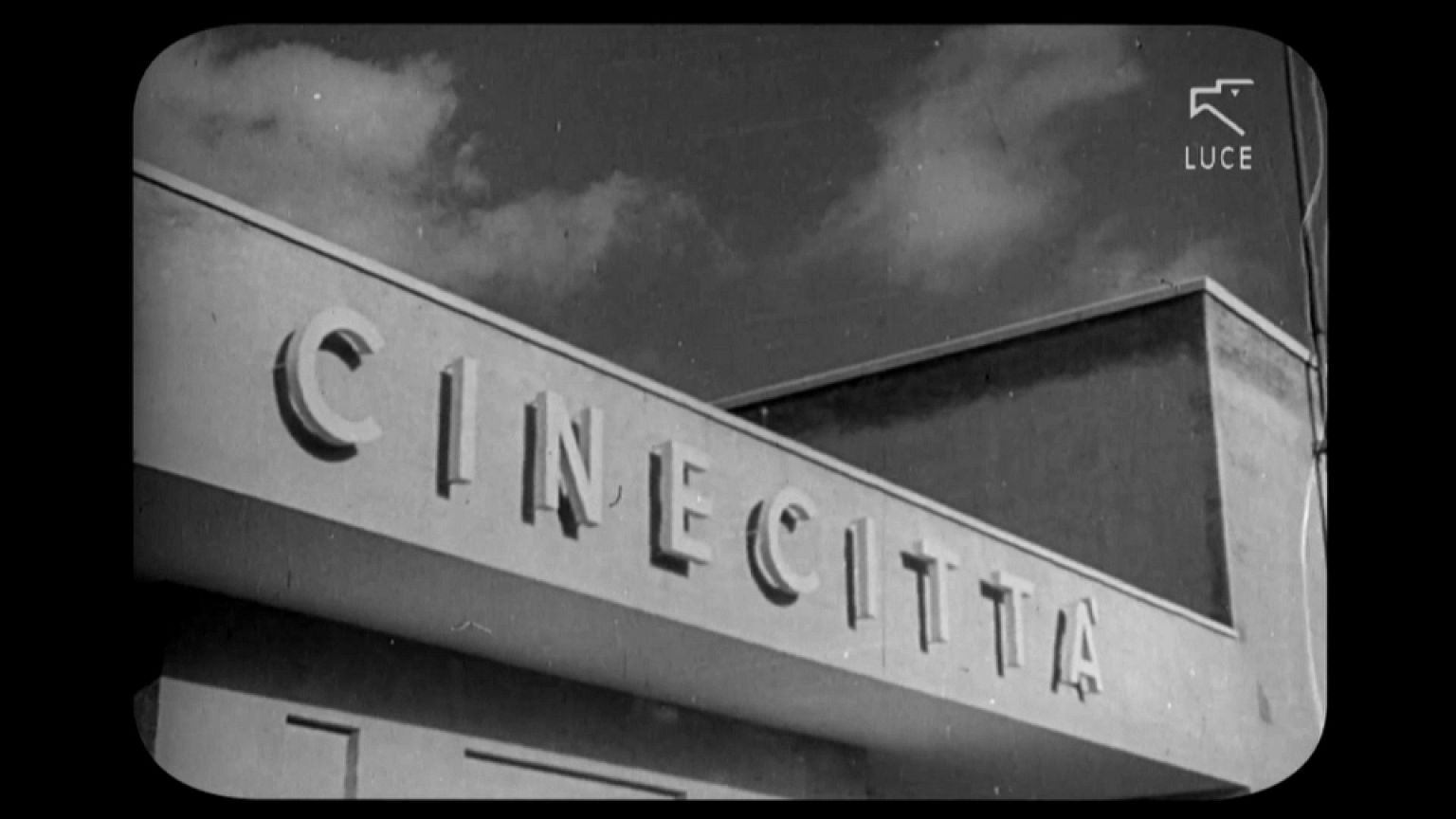 Cinecittà: 80 anni di sogni e di storia