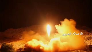 A rijádi királyi palotát célozta a jemeni rakéta