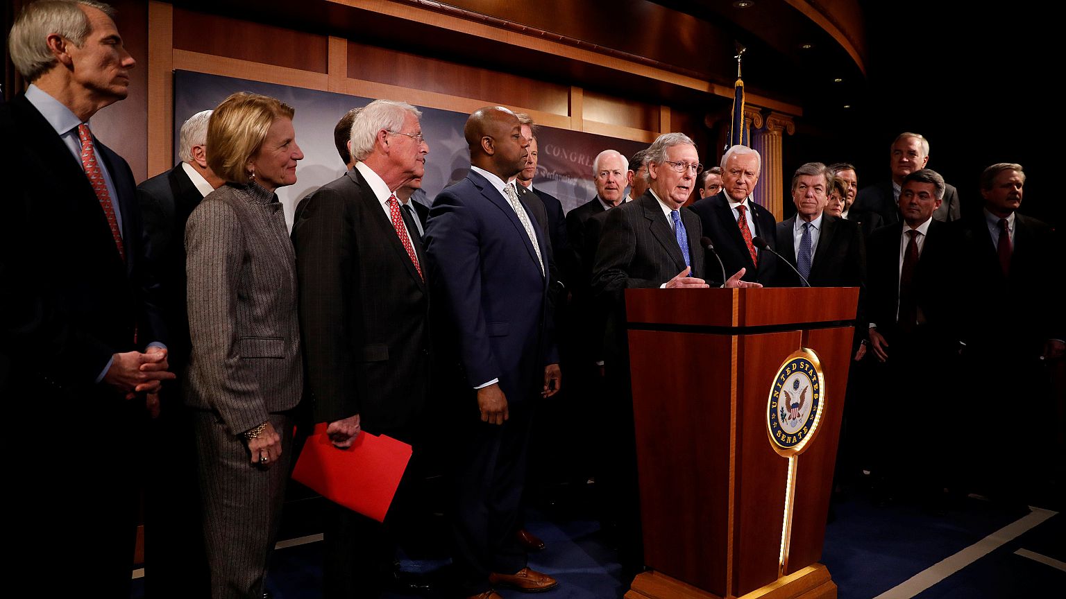 Senado dá luz verde a reforma fiscal de Trump