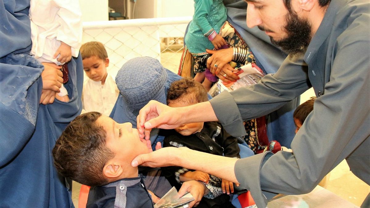واکسیناسیون کودکان افغان
