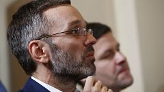 Shitstorm und Lob: Kusine kritisiert neuen österreichischen Innenminister Kickl