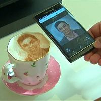  Ma tête dans mon café