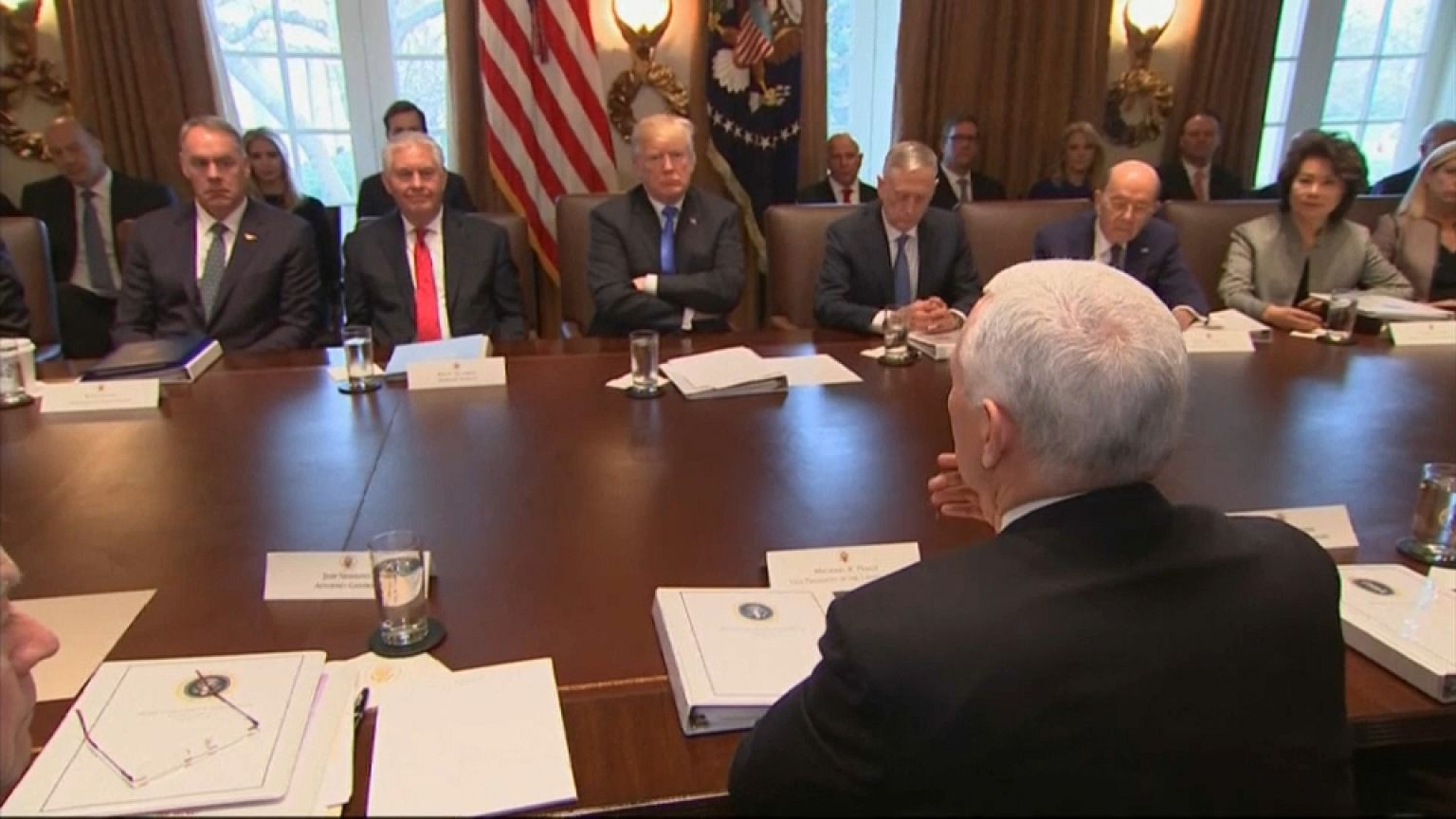 Trump tehdit etti, Çavuşoğlu 'korkmuyoruz' dedi