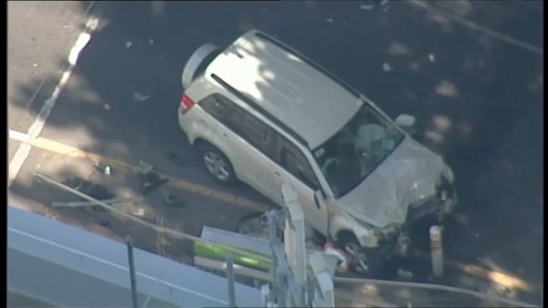 Australie : une voiture fonce sur des piétons Australie : une voiture fonce sur des piétons