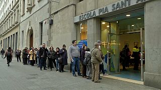 Mucha afluencia y voto dispar en las elecciones catalanas del 21-D